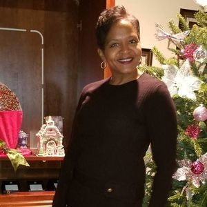 Meet your Posher, Lana